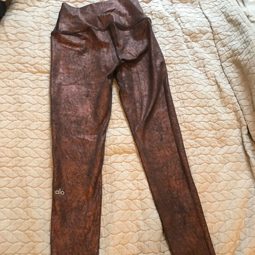Bronze Alo Leggings